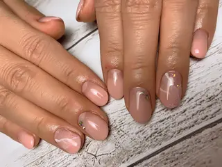 ネイル 菅野 愛花のネイルデザイン