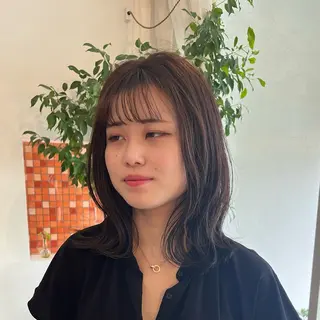 カラー 高原 優のヘアスタイル