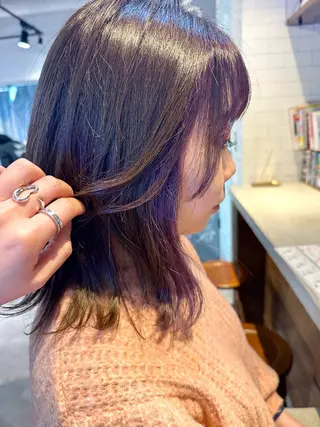 ミディアム カラー 七井 香奈 (なないかな)のヘアスタイル