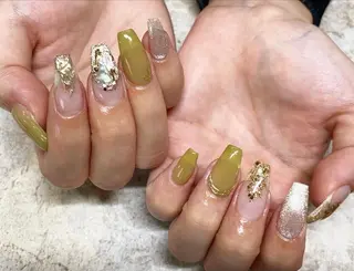 ネイル joie ange難波店所属・田邊 早也香のネイルデザイン