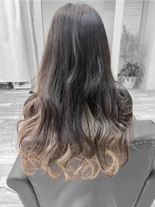 ロング HARUKI 艶髪特化美容師のヘアスタイル