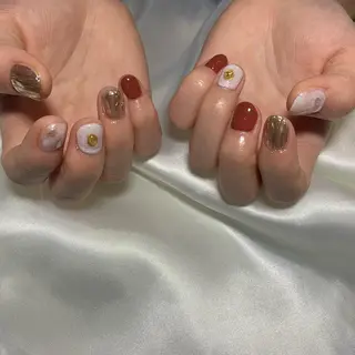 ネイル emanon 新宿東口店所属・nailist akariのネイルデザイン