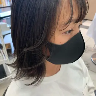 ミディアム ウスイ ハルカのヘアスタイル
