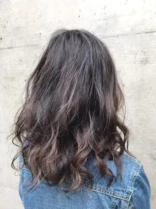 ロング カラー パーマ a-o横浜所属・色落ちまでキレイに！ ！女性サロンのヘアスタイル