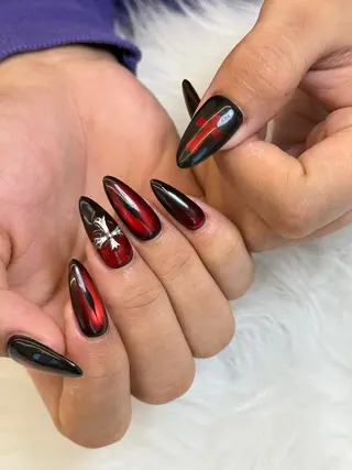 ネイル Luxe Nailのネイルデザイン