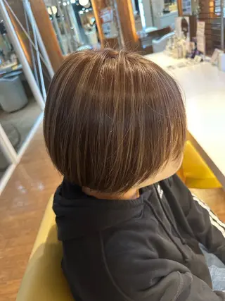 ショート カラー 💖ERI💖/酸性 ストレートNo.1のヘアスタイル