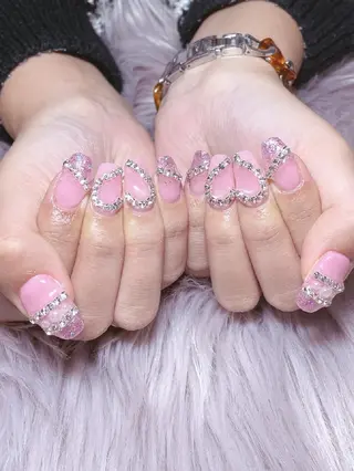 ネイル 稲垣 江梨花のネイルデザイン