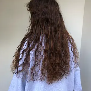 ロング カラー パーマ ヘアアレンジ BRUNTJET所属・MAEDA MADOKAのヘアスタイル
