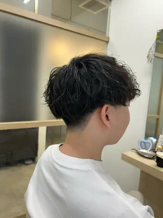パーマ メンズ 秋山 桃子のヘアスタイル