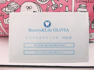 Olivia アイラッシュのマツエク・マツパデザイン