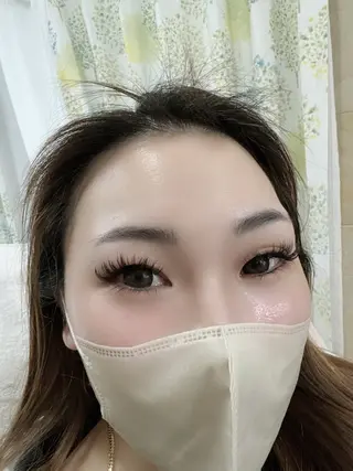 マツエク・マツパ 伊藤名紬 マツエク専門のマツエク・マツパデザイン