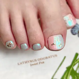 ネイル サンネイルズトーキョー所属・Sun Nails Tokyo三軒茶屋のネイルデザイン