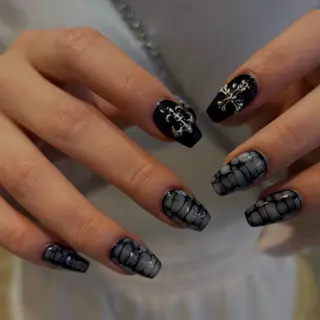 ネイル MiMi / ICONIQ天神店のネイルデザイン