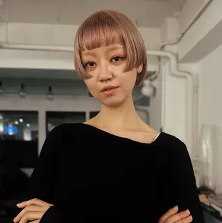 ショート カラー スミレ／透明感 ／ハイトーン／高円寺のヘアスタイル