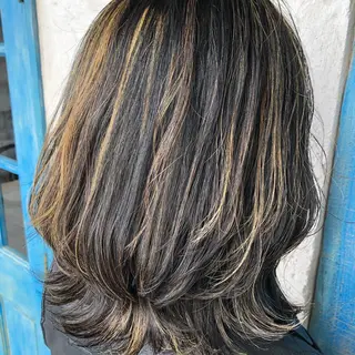 ミディアム カラー 佐久間 広祐のヘアスタイル