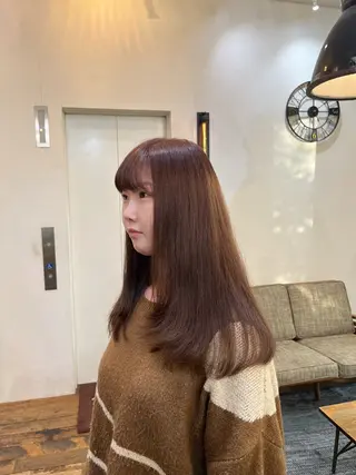 ロング カラー 清水 こなねのヘアスタイル