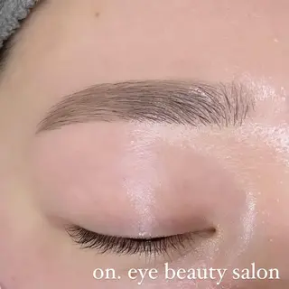 アイブロウ on .のマツエク・マツパデザイン