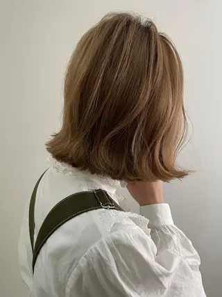 ミディアム カラー ヘアアレンジ 近藤千翔🩵 髪質改善Periodのエステ・リラクイメージ