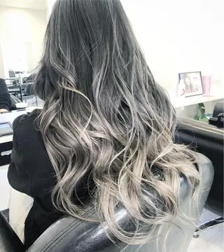 ロング Ready所属・UEKAJI Noriのヘアスタイル