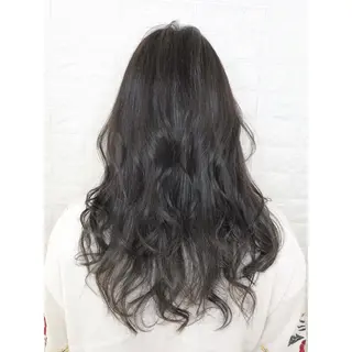 セミロング カラー KIZU 髪質改善 オカルト怪談のヘアスタイル
