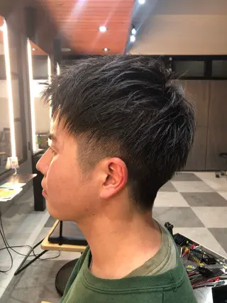 メンズ 縮毛矯正/髪質改善/ ハイトーン/Makoのヘアスタイル