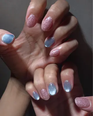 ネイル Nailsalon Repos.所属・Rika🌼 シンプル•マグネットのネイルデザイン