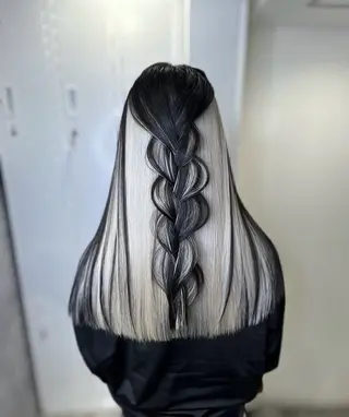 セミロング カラー mimiiy梅田 中崎町ハイトーンのヘアスタイル