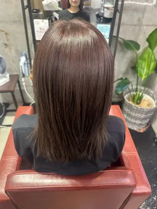ミディアム カラー 保井 実奈美のヘアスタイル