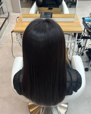 ロング カラー 藤原 亜美果のヘアスタイル