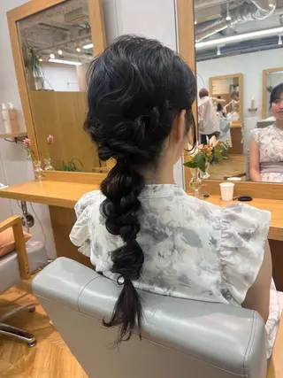 ロング ヘアアレンジ 阿久津真衣 似合わせカットのヘアスタイル