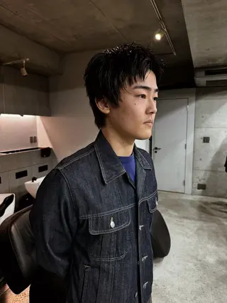 ショート メンズ 吉田一輝 外国人パーマのヘアスタイル