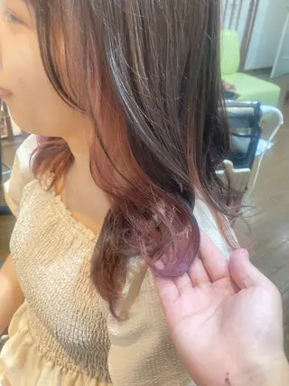 ロング MOLLASALON 浅香山店所属・ツジ モモカのヘアスタイル