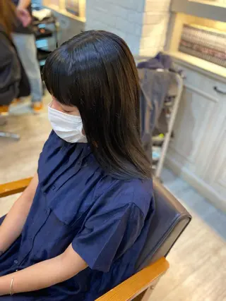 セミロング カラー ヨシダ フミノリのヘアスタイル