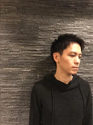 ショート メンズ 岡本 耕太郎のヘアスタイル