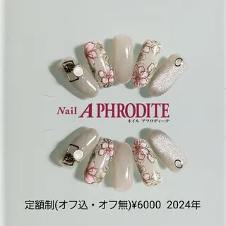 ネイル Nail  Aphroditeのネイルデザイン