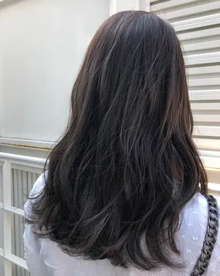 セミロング カラー マホ/日吉/髪質改善 /レイヤー/ガーリーのヘアスタイル