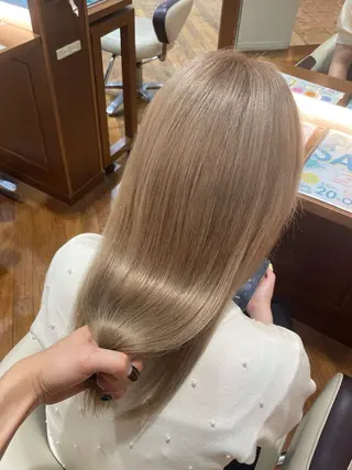 カラー イーストハムヘッドショップ所属・野村 直輝のヘアスタイル