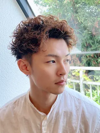 ショート メンズ パーマ メンズ/スパイキー ショート/isseyのヘアスタイル