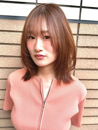セミロング カラー ヘアアレンジ 切りっぱなしボブ/ デザインカラー店長のヘアスタイル