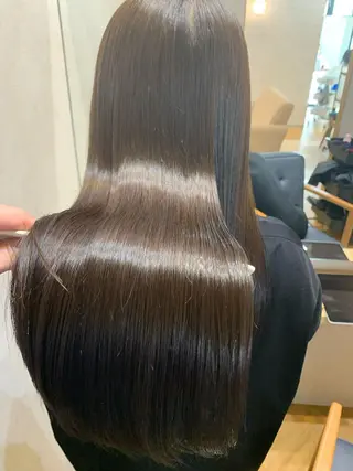 ロング newiネウィ _naoのヘアスタイル