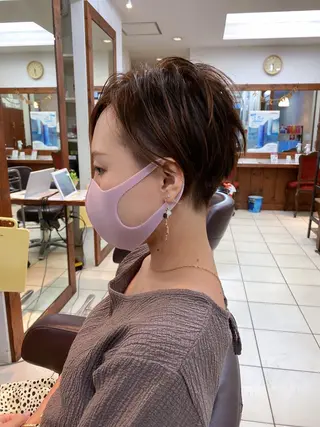 ショート カラー ベリショディレクター 小野 健太郎のヘアスタイル
