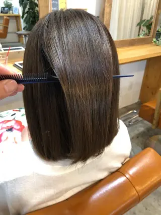 セミロング 髪質改善ayame 横山諒のヘアスタイル