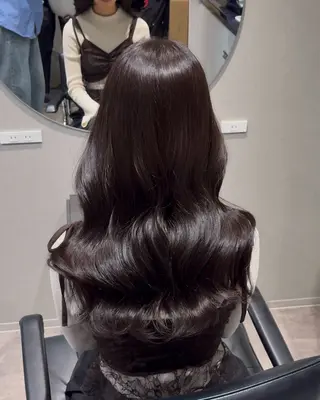 カラー meby所属・🩵福岡ブリーチなし カラー/紫音🩵のヘアスタイル