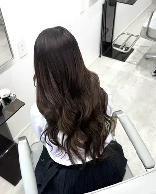 ロング yuna/透明感 カラー/エクステのヘアスタイル