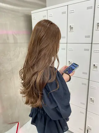 ロング カラー 🔷似合わせのプロ KUMA🔷のヘアスタイル
