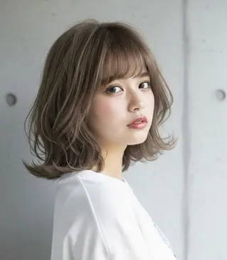 ミディアム カラー 🫟Blanco🫟 Color&Careのヘアスタイル