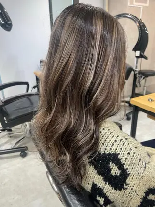 ロング カラー ヘアアレンジ 松井那津子 /ハイライトブリーチのヘアスタイル