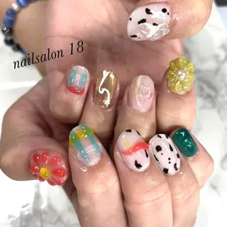 ネイル nail salon 18.のネイルデザイン