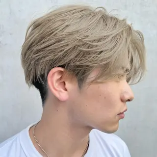 メンズ 表参道フェザーパーマ ニュアンスパーマのヘアスタイル
