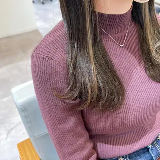 ロング エクシア ニシキタのヘアスタイル